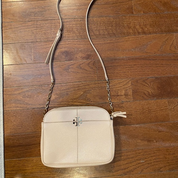 Tory Burch Bags Tory Burch Light Pink Crossbody Bag Poshmark